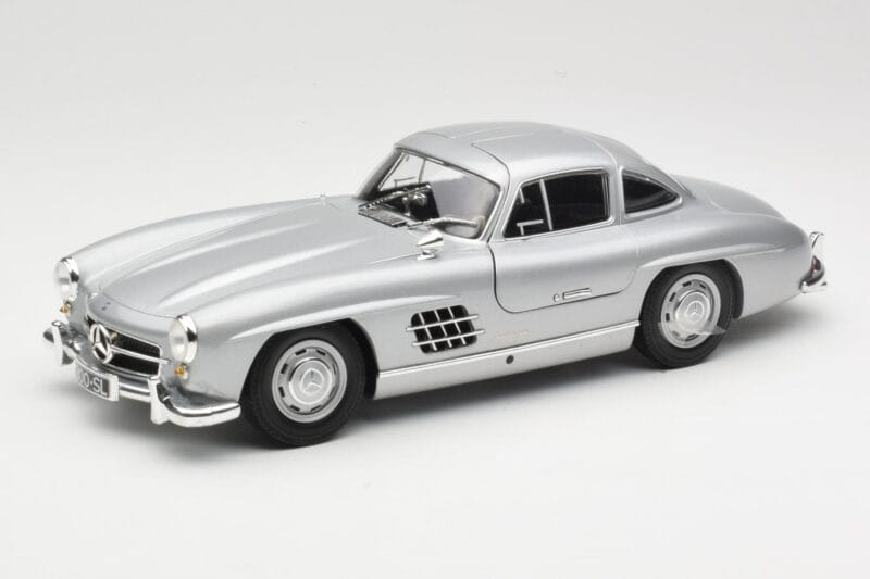 Mercedes 300 SL W198 Gullwing Hopea Minichamps 1:18 110037210 Metalli