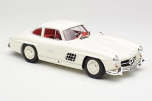 Mercedes 300 SL W198 Valkoinen Minichamps 1:18 180039006 Metalli — kuva 6 / 8