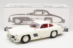 Mercedes 300 SL W198 Valkoinen Minichamps 1:18 180039006 Metalli — kuva 8 / 8
