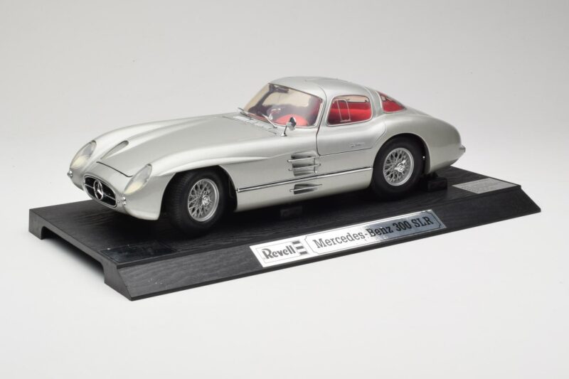 Mercedes 300 SLR Hopea Revell 1:12 08851 Metalli