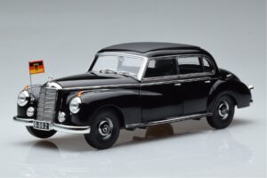 Mercedes 300 W186 Konrad Adenauer Norev 1:18 183707 Metalli