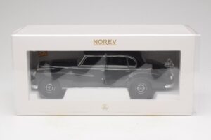 Mercedes 300 W186 Konrad Adenauer Norev 1:18 183707 Metalli — kuva 9 / 9