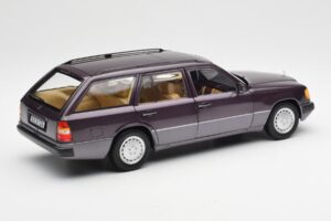 Mercedes 300D S124 T-Model Bornit Jälleenmyyjäpainos Norev 1:18 B66040701 Metalli — kuva 3 / 8