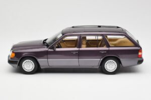 Mercedes 300D S124 T-Model Bornit Jälleenmyyjäpainos Norev 1:18 B66040701 Metalli — kuva 4 / 8