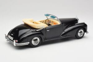 Mercedes 300SC W188 Obsidian Musta Maisto 1:18 806B Metalli — kuva 3 / 8