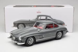 Mercedes 300SL W198 Gullwing Graphite Grey Norev 1:12 123852 Metalli — kuva 6 / 6