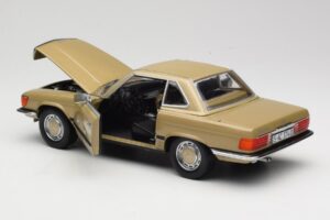 Mercedes 350 SL R107 Kulta Sun Star 1:18 MB004 Metalli — kuva 5 / 8