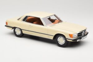 Mercedes 350 SLC C107 Valkoinen Cult Models 1:18 CML049-1 Metalli — kuva 4 / 6