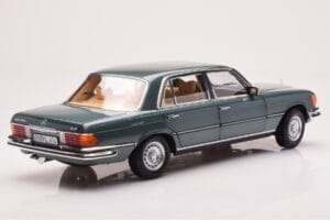 Mercedes 450 SEL 6.9 W116 Petrol Metalinen Norev 1:18 183974 Metalli — kuva 3 / 8