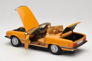 Mercedes 450 SL R107 Cayenne Orange Norev 1:18 183350 Metalli — kuva 7 / 10