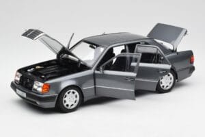 Mercedes 500 E W124 Pearl Harmaa Norev 1:18 183946 Metalli — kuva 2 / 8