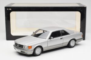 Mercedes 500 SEC C126 Hopea AUTOart 1:18 76212 Metalli — kuva 8 / 8