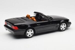 Mercedes SL 500 R129 Musta Norev 1:18 183750 Metalli — kuva 4 / 10
