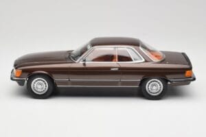 Mercedes 500 SLC C107 Beige Metallic KK-Scale 1:18 KKDC180851 Metalli — kuva 3 / 6