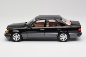 Mercedes 500E W124 Musta Rajoitettu Erä Norev 1:18 183949 Metalli — kuva 4 / 12