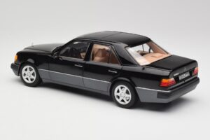 Mercedes 500E W124 Musta Rajoitettu Erä Norev 1:18 183949 Metalli — kuva 7 / 12