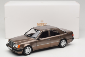 Mercedes 500E W124 Impala Metallic Norev 1:18 183954 Metalli — kuva 8 / 8