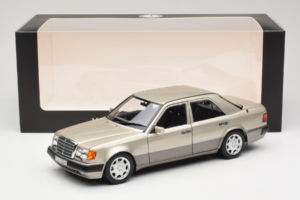 Mercedes 500E W124 Smoke Silver Jälleenmyyjän Erä Norev 1:18 B66040724 Metalli — kuva 8 / 8