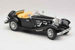 Mercedes 500K Roadster Musta Bburago 1:18 3020-P2 Metalli — kuva 6 / 8