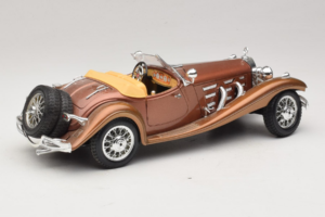 Mercedes 500K Roadster Kupari Metallic Bburago 1:18 3020-P1 Metalli — kuva 3 / 8