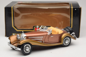 Mercedes 500K Roadster Kupari Metallic Bburago 1:18 3020-P1 Metalli — kuva 8 / 8