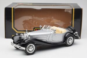 Mercedes 500K Roadster Hopea Bburago 1:18 3020-M1 Metalli — kuva 8 / 8