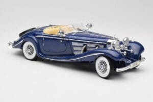 Mercedes 500K Special Roadster Sininen Maisto 1:18 56059 Metalli — kuva 6 / 8