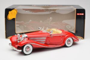 Mercedes 500K Special Roadster Punainen Maisto 1:18 56058 Metalli — kuva 8 / 8