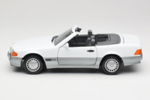 Mercedes 500 SL R129 Valkoinen Roadtough 1:18 92048 Metalli — kuva 4 / 8