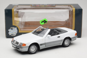 Mercedes 500 SL R129 Valkoinen Roadtough 1:18 92048 Metalli — kuva 8 / 8