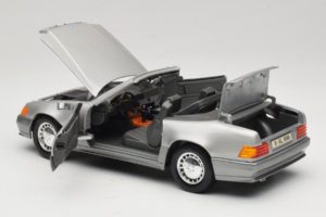 Mercedes 500SL R129 Hopea Tchibo 1:18 TC001 Metalli — kuva 5 / 8