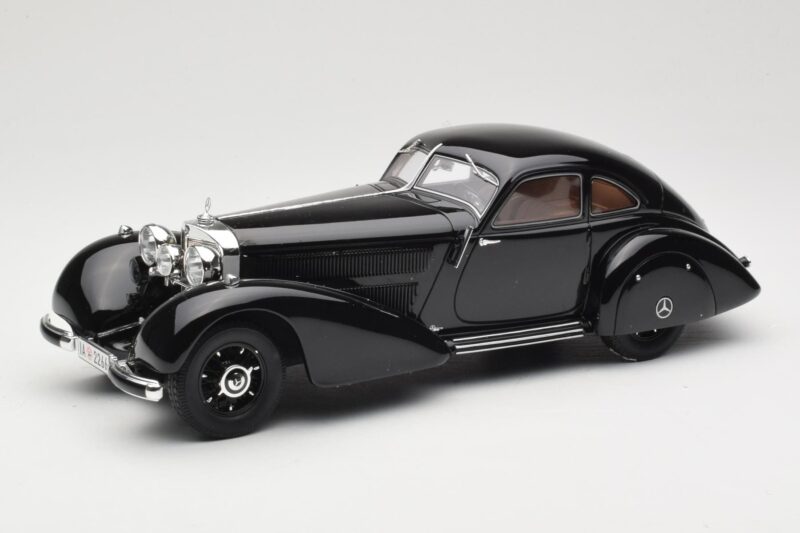 Mercedes 540K Autobahn Kurier Musta BoS Models 1:18 BOS003 Hartsi