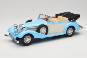 Mercedes 540K Avoauto Sininen Valkoinen Cult Models 1:18 CML184-2 Metalli