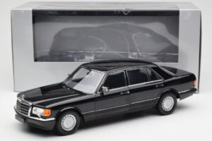 Mercedes 560 SEL W126 Musta Jälleenmyyjäpainos Norev 1:18 B66040599 Metalli — kuva 8 / 8