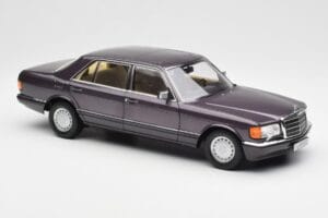 Mercedes 560 SEL W126 Violetti Metallic Norev 1:18 183544 Metalli — kuva 6 / 8