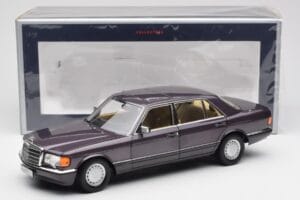 Mercedes 560 SEL W126 Violetti Metallic Norev 1:18 183544 Metalli — kuva 8 / 8