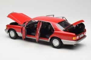 Mercedes 560 SEL W126 Punainen Norev 1:18 183463 Metalli — kuva 5 / 8
