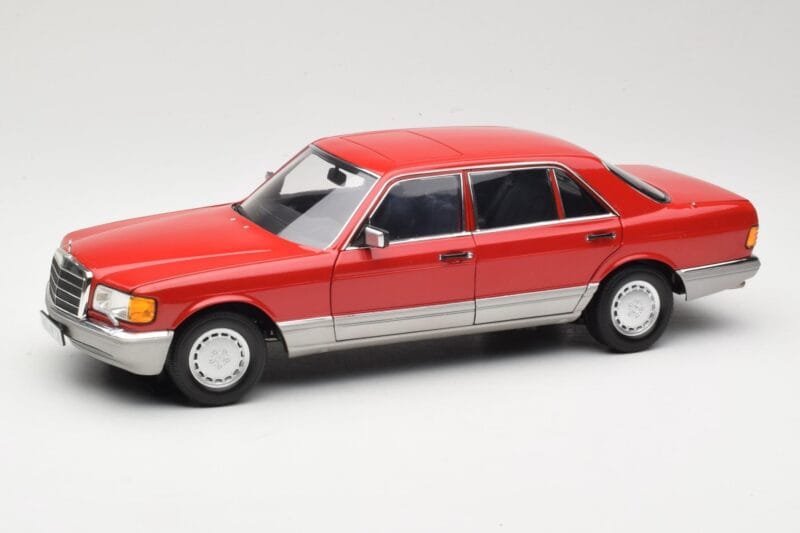 Mercedes 560 SEL W126 Punainen Norev 1:18 183463 Metalli