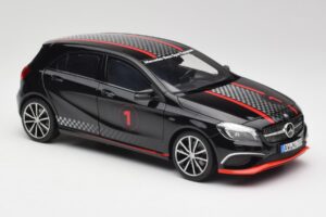 Mercedes A-Class W176 AMG Musta Norev 1:18 183596 Metalli — kuva 6 / 8