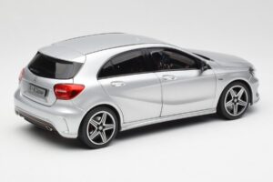 Mercedes A-Class W176 Polar Hopea Norev 1:18 B66960139 Metalli — kuva 3 / 8
