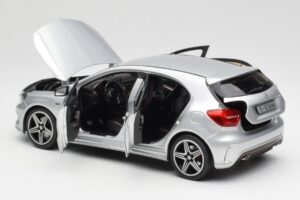 Mercedes A-Class W176 Polar Hopea Norev 1:18 B66960139 Metalli — kuva 5 / 8