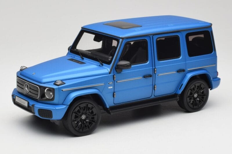 Mercedes AMG G 63 L W465 Sininen Norev 1:18 B66960664 Metalli