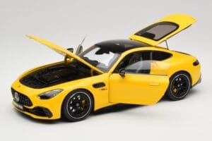 Mercedes AMG GT 43 C192 Turbo Sun Yellow NZG 1:18 B66960587 Metalli — kuva 2 / 8