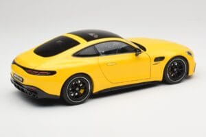Mercedes AMG GT 43 C192 Turbo Sun Yellow NZG 1:18 B66960587 Metalli — kuva 3 / 8