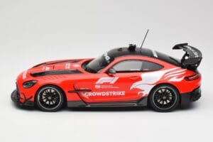 Mercedes AMG GT Black Series C190 Safety Car F1 2023 Minichamps 1:18 155032091 Metalli — kuva 3 / 6