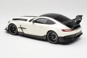 Mercedes AMG GT C190 Black Series Designo Diamond Valkoinen Metallic Minichamps 1:18 155032022 Metalli — kuva 5 / 6