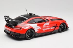 Mercedes AMG GT Black Series F1 Safety Car 2022 Minichamps 1:18 153032093 Metalli — kuva 2 / 6