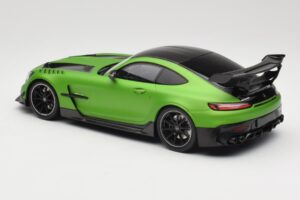 Mercedes AMG GT C190 Black Series Green Hell Magno Minichamps 1:18 155032020 Metalli — kuva 5 / 6