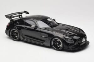 Mercedes AMG GT C190 Black Series Jet Black Metallic Minichamps 1:18 155032024 Metalli — kuva 4 / 6