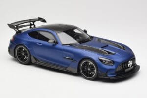 Mercedes AMG GT C190 Black Series Spectral Blue Magno Minichamps 1:18 155032021 Metalli — kuva 4 / 6